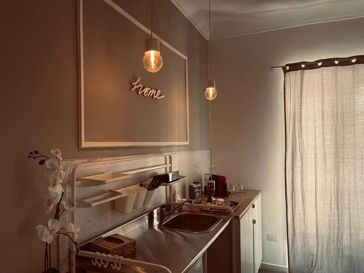 Palazzo Berardi Bed & Breakfast Taranto Dış mekan fotoğraf