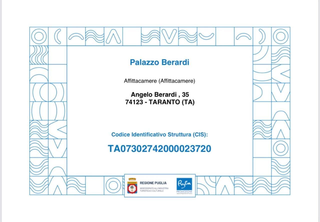 Palazzo Berardi Bed & Breakfast Taranto Dış mekan fotoğraf