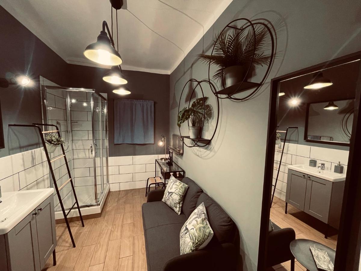 Palazzo Berardi Bed & Breakfast Taranto Dış mekan fotoğraf