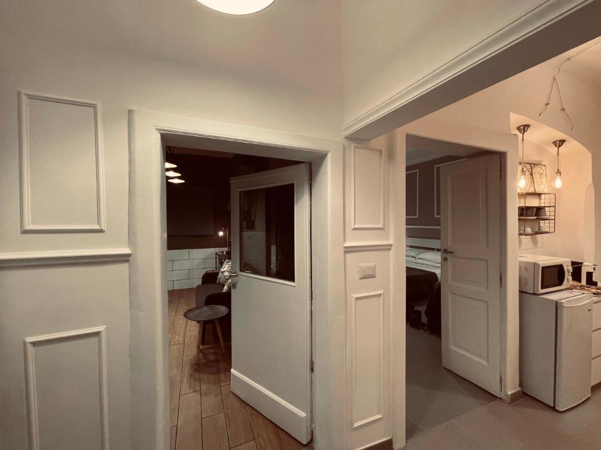 Palazzo Berardi Bed & Breakfast Taranto Dış mekan fotoğraf