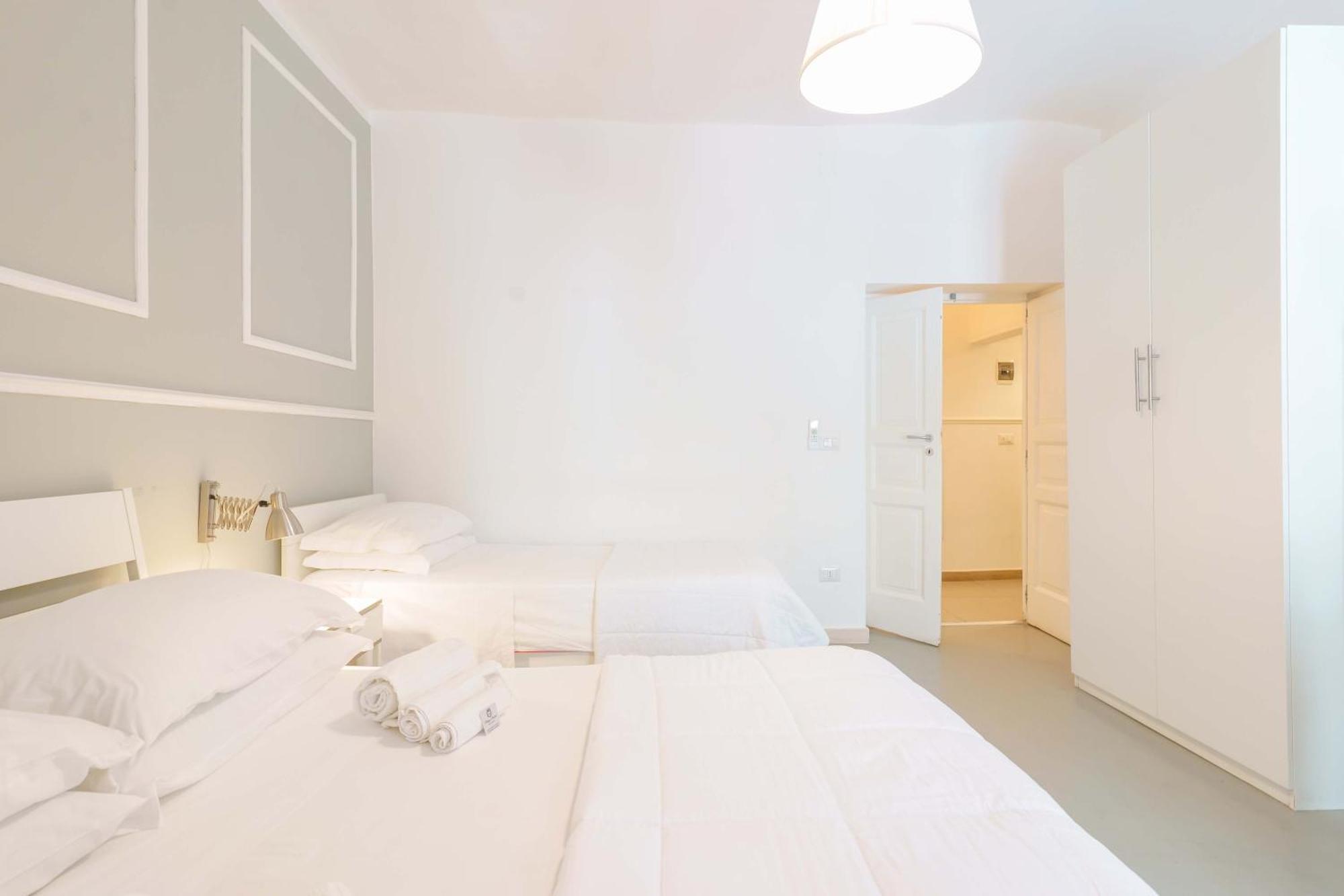 Palazzo Berardi Bed & Breakfast Taranto Dış mekan fotoğraf