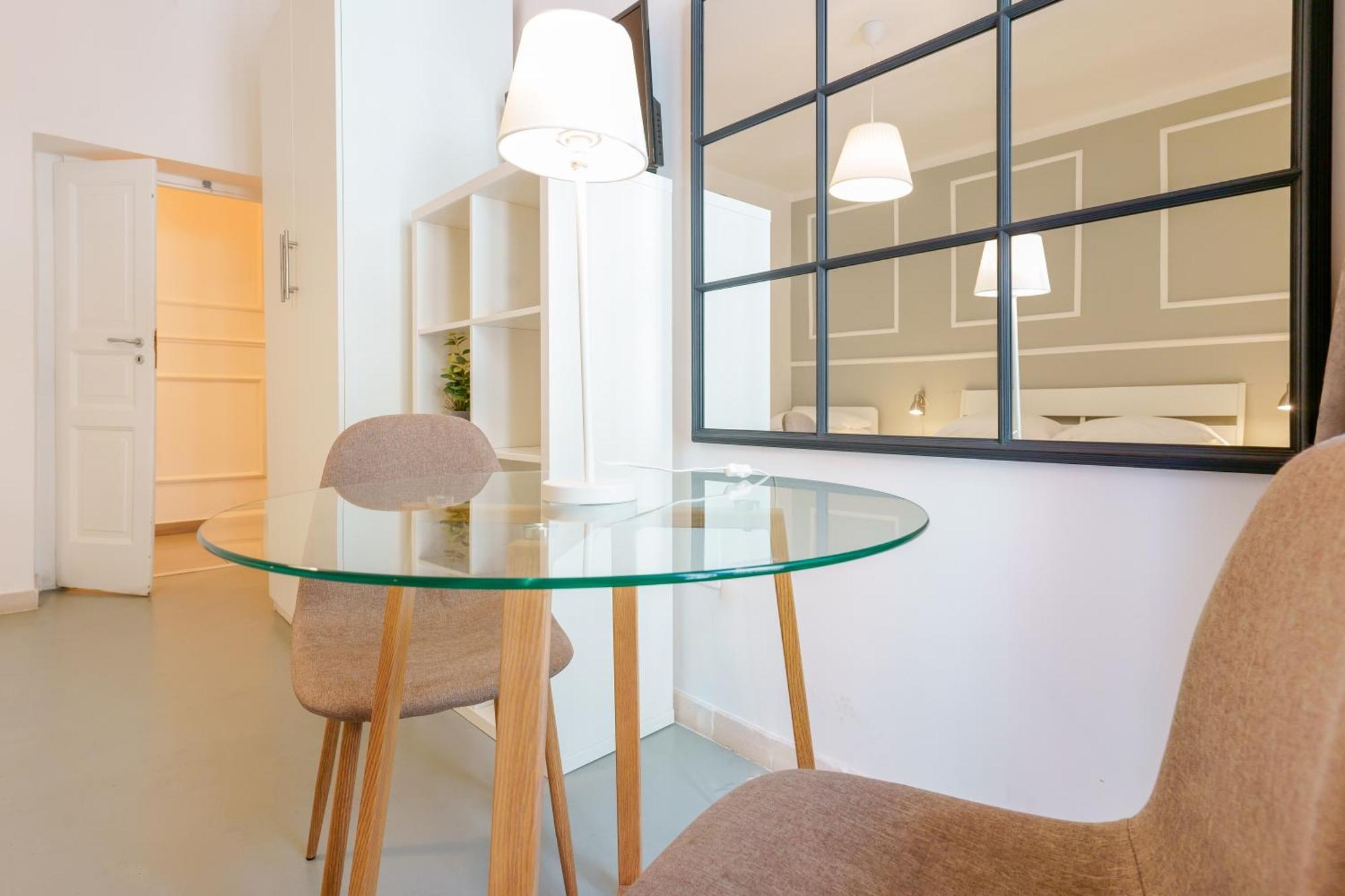 Palazzo Berardi Bed & Breakfast Taranto Dış mekan fotoğraf