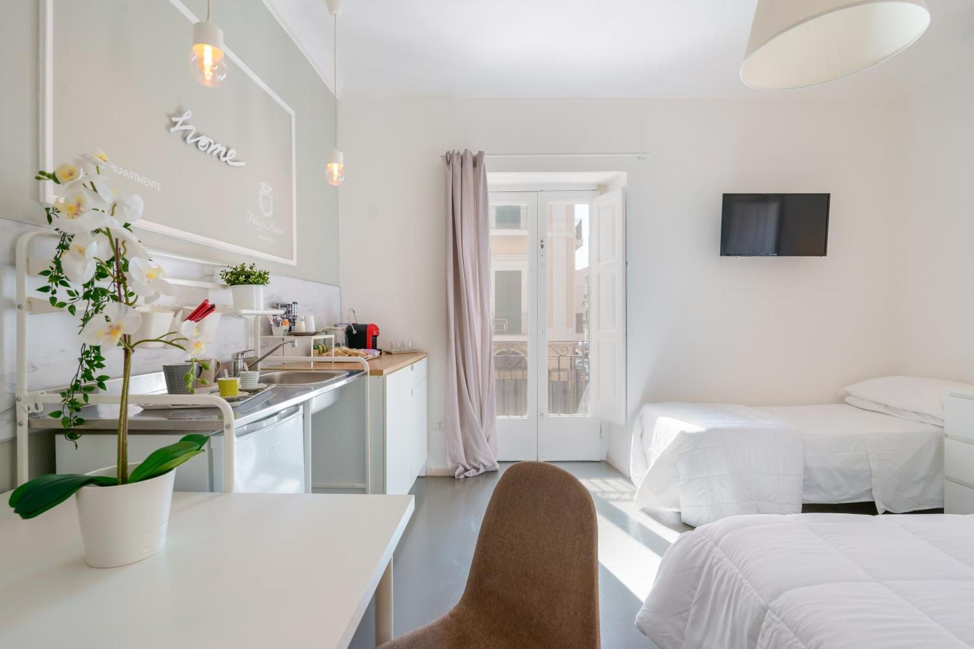 Palazzo Berardi Bed & Breakfast Taranto Dış mekan fotoğraf
