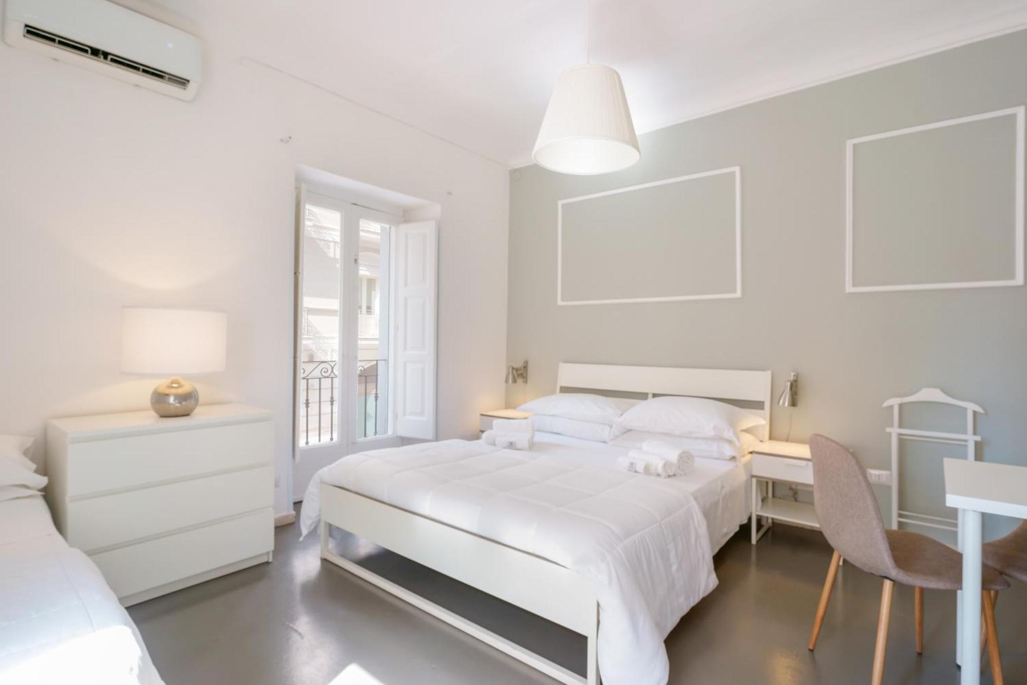 Palazzo Berardi Bed & Breakfast Taranto Dış mekan fotoğraf